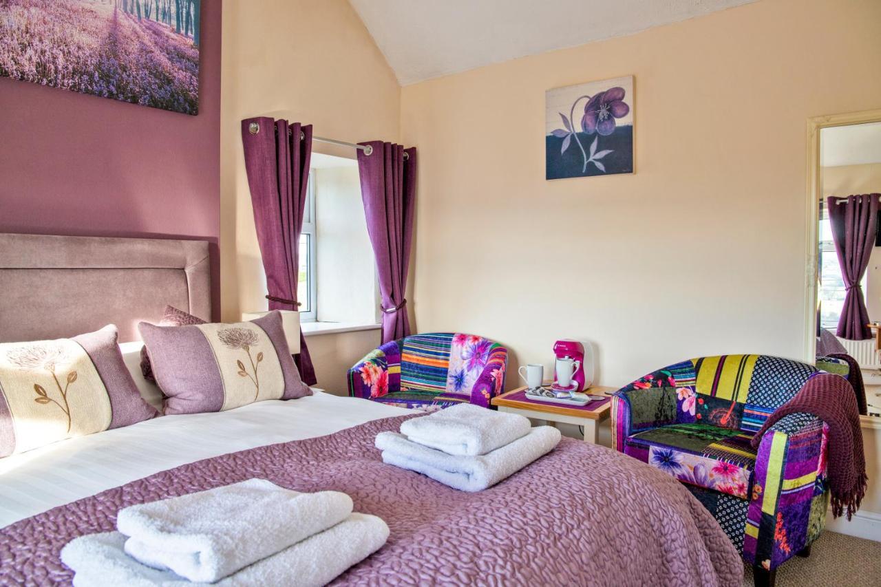 Moorland View Farm B&B Oakamoor Esterno foto